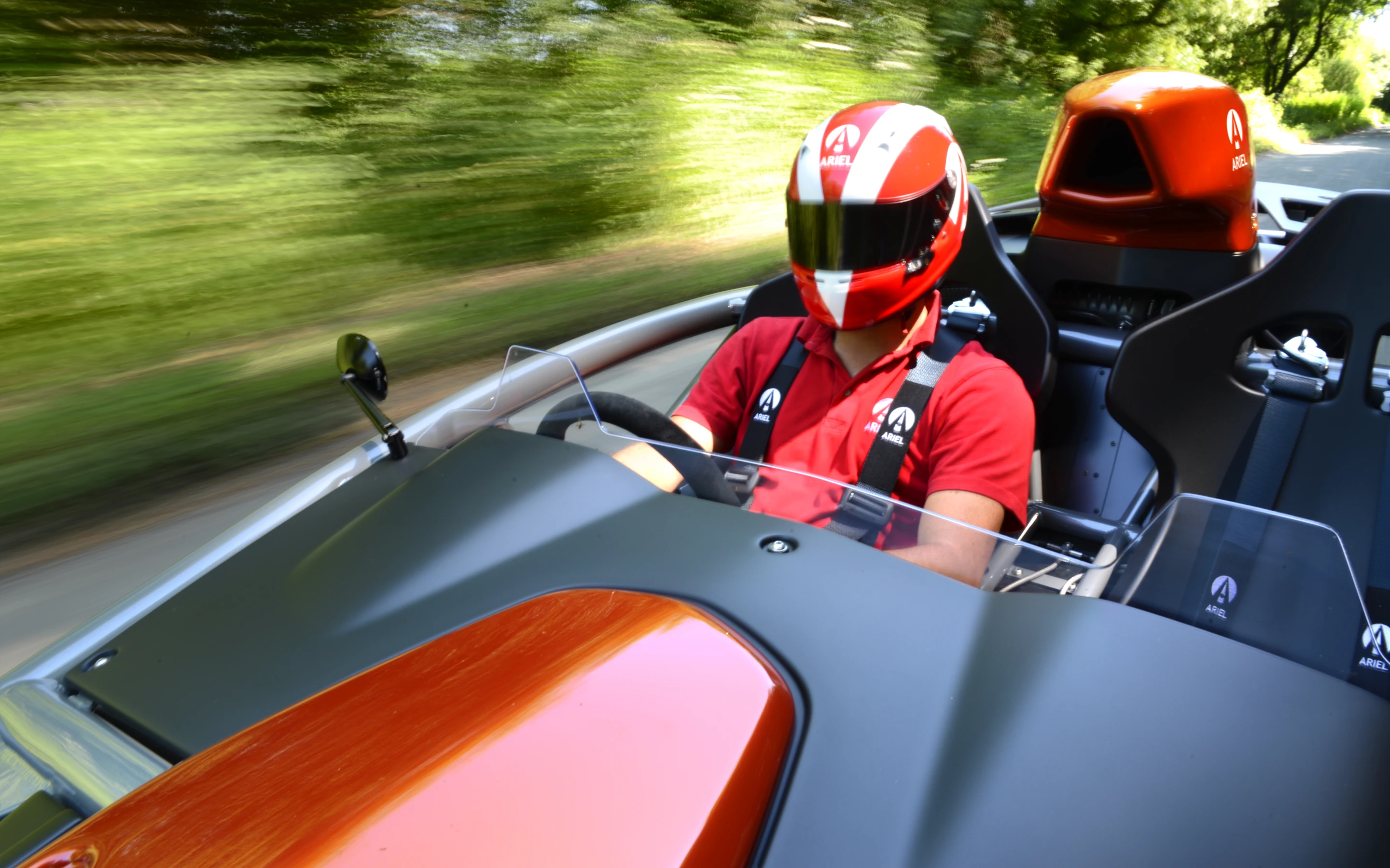 Ariel Atom 4: that huge air intake next to the driver's head now hides the rollover protection loop