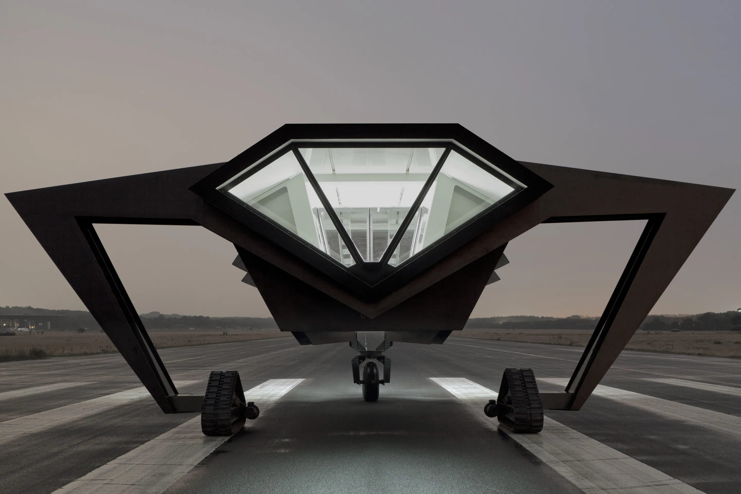 Secret Operation 610 with interior lit (Image: Rietveld Landscape, Studio Frank Havermans, Michiel de Cleene)