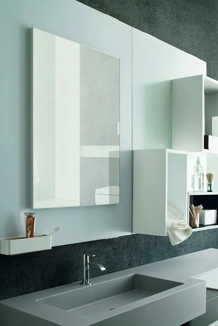 The magnetic accessories themselves come in white or ice, with optional grey walnut insert