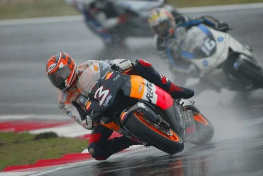Biaggi showed spirit in the rain for fifth place - he now holds fourth in the title chase with 36 points