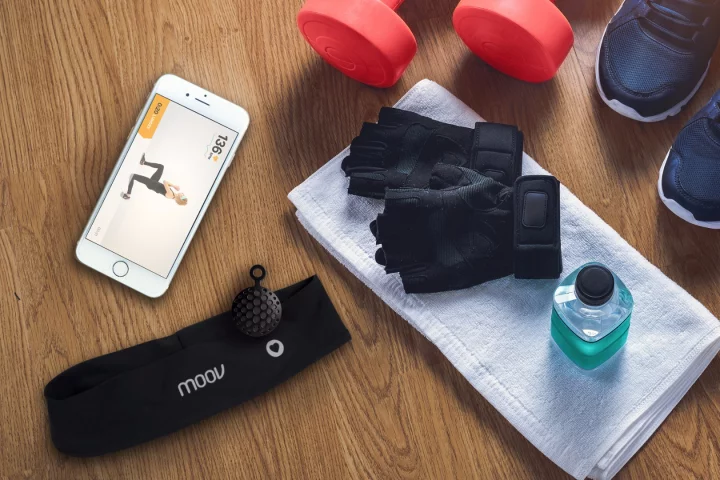 Moov says its new headband-worn heart rate monitor is more accurate than wristband versions, and better suited for high intensity workouts