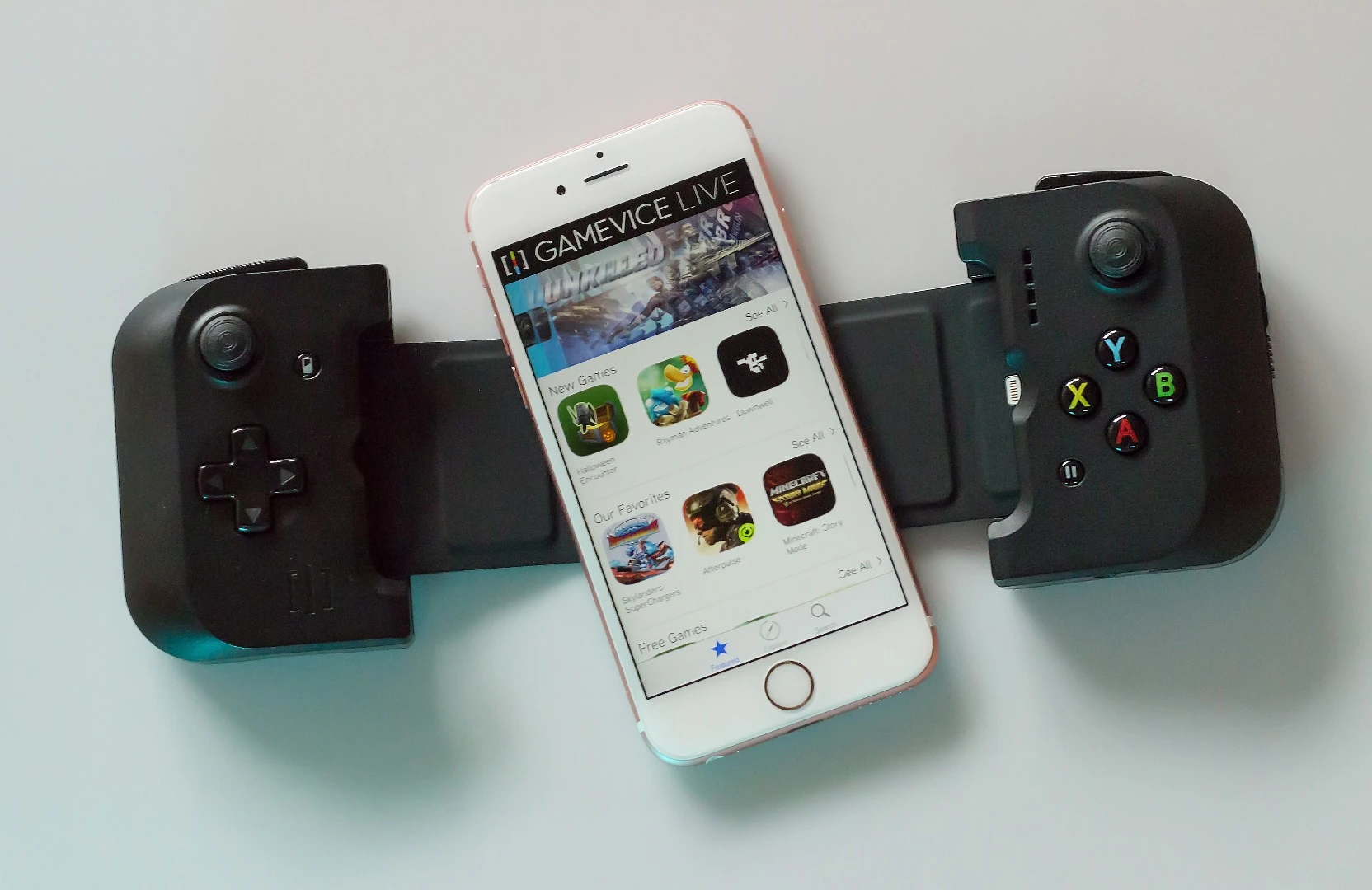 Gamevice's companion app makes it easy to find compatible games