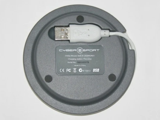 Orbita Mouse - USB cable slots underneath