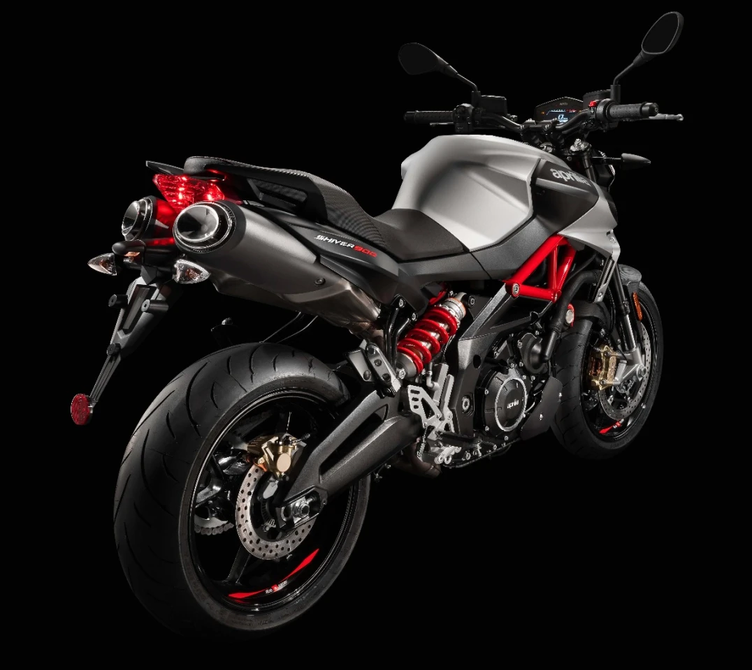 The upgraded trellis frame is one of the items that stands out on the new Aprilia Shiver