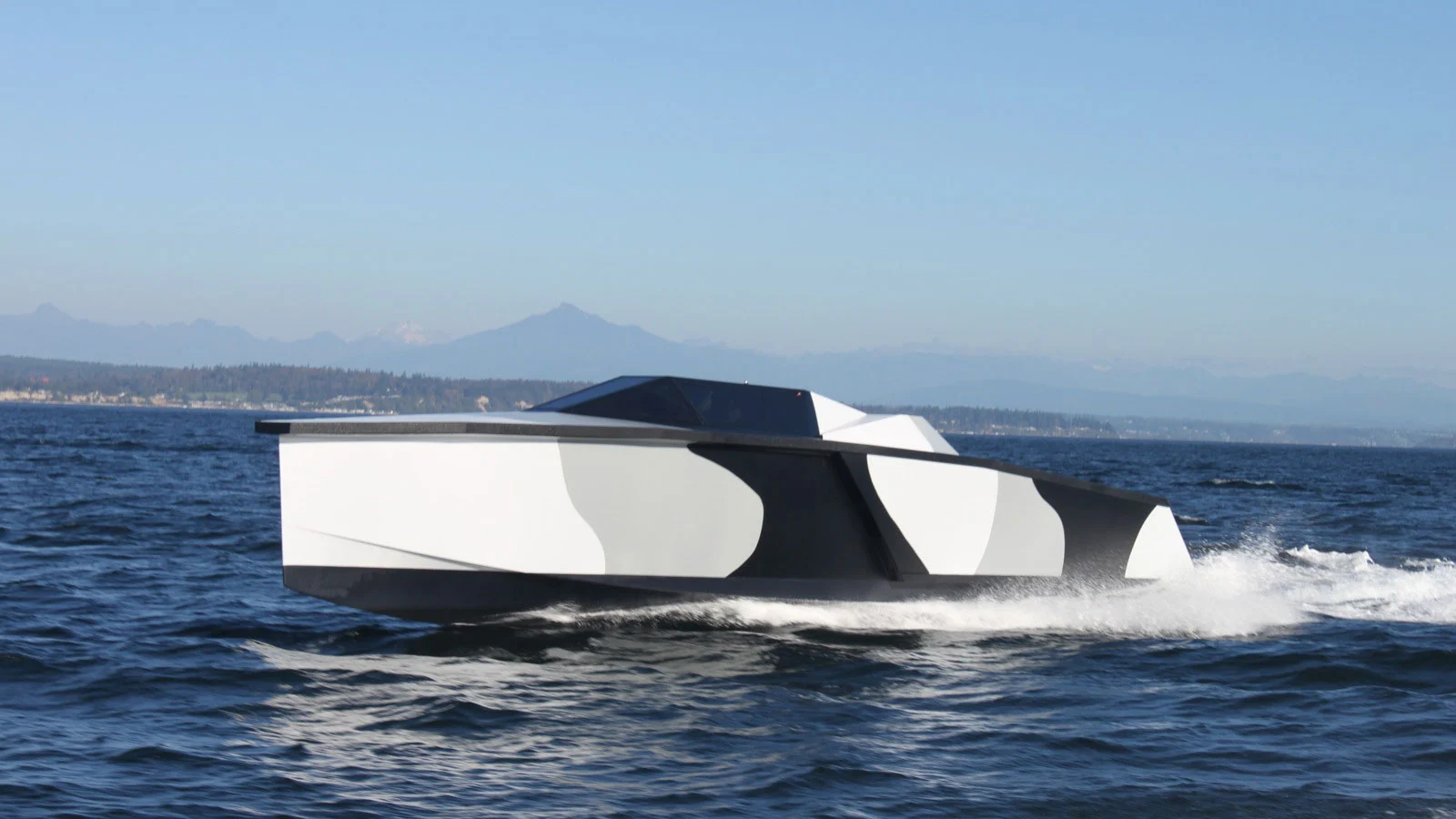 Though a long-range USV would require a ground crew, Zyvex claims that there is no need for it to be tied down to any specific location or launch platform