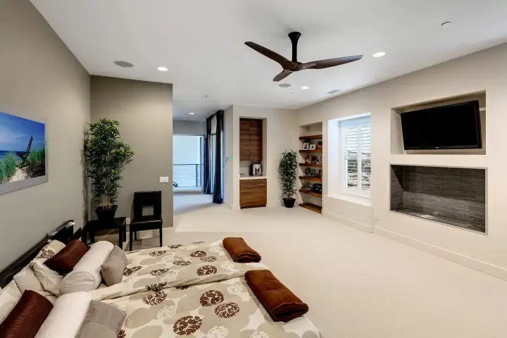 The Haiku with SenseME technology ceiling fan uses a range of sensors to regulate temperature and detect when someone enters the room