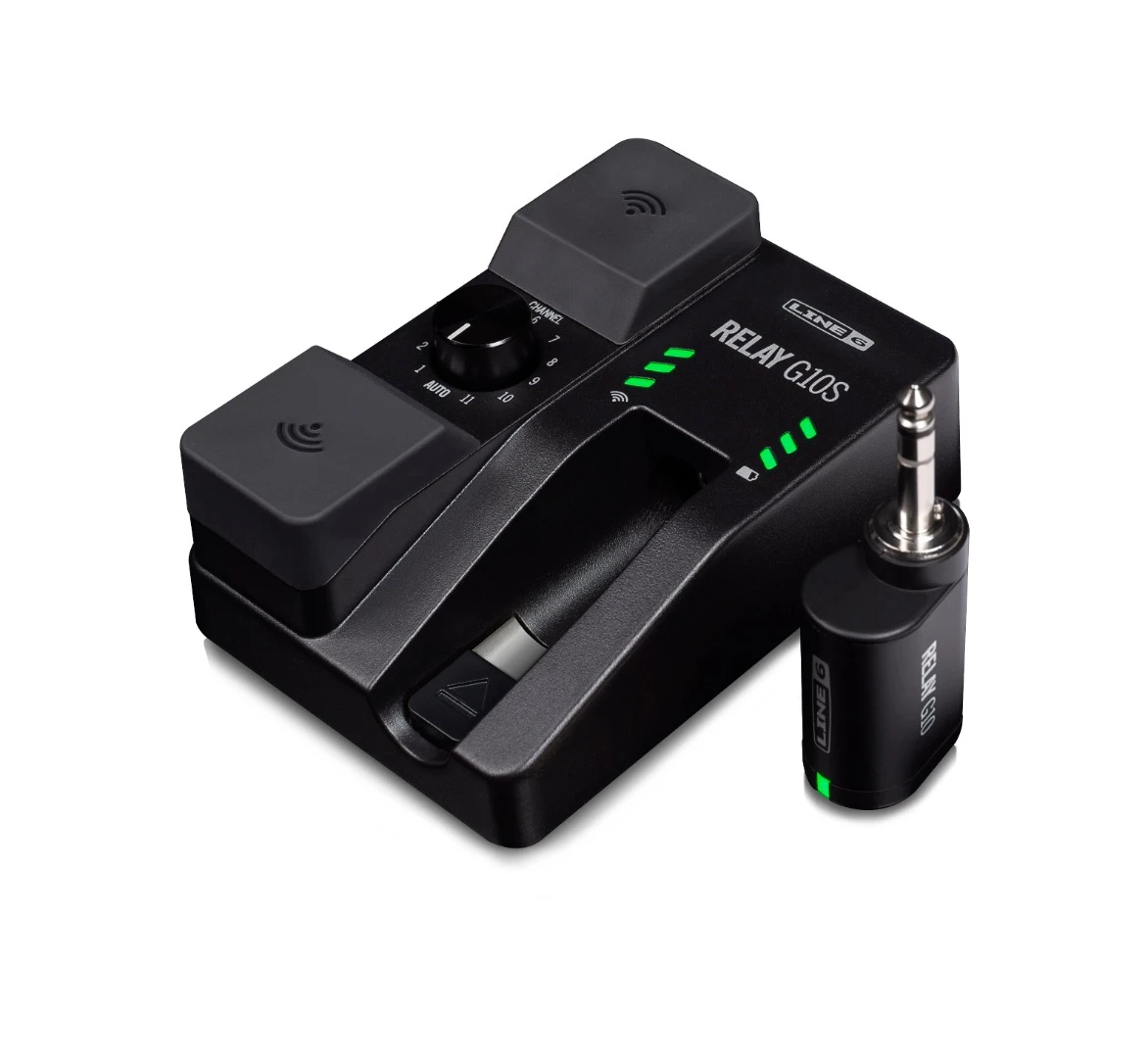 The Relay G10S rocks a fresh stompbox design that's ready for the pedalboard