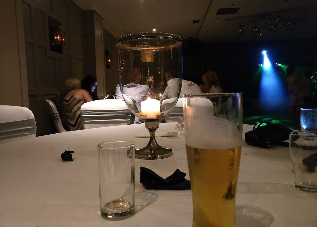Indoors and in darkness the phone understandably struggles a little bit, but still gets good shots, if you can hold it steady