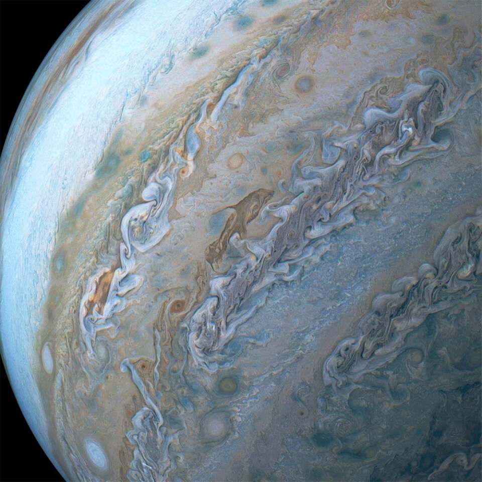 The image of a “dolphin” can be made out among the swirling clouds of Jupiter, in a stunning shot taken by Juno