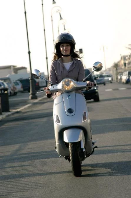Vespa LX