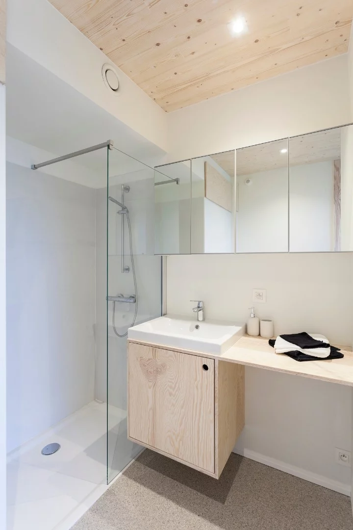 Skilpod homes are fully fitted with different room suites