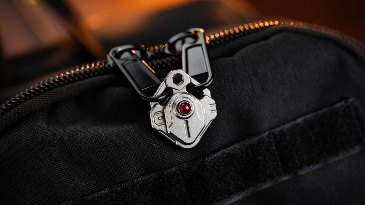 Titaner Trident: Redefining the Zipper Lock Through a Triple-Stage Mechanical Design