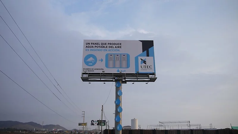 The billboard was designed to attract young Peruvians to study engineering at UTEC