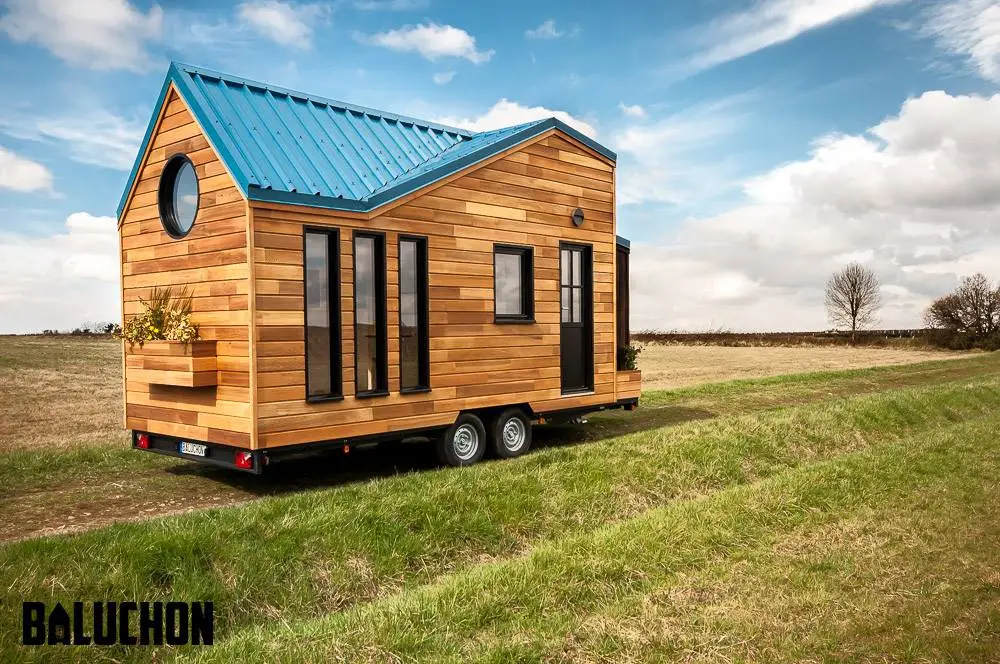 We've no word on the price for this model, but Baluchon's tiny houses typically start at €60,000 (roughly US$65,000)