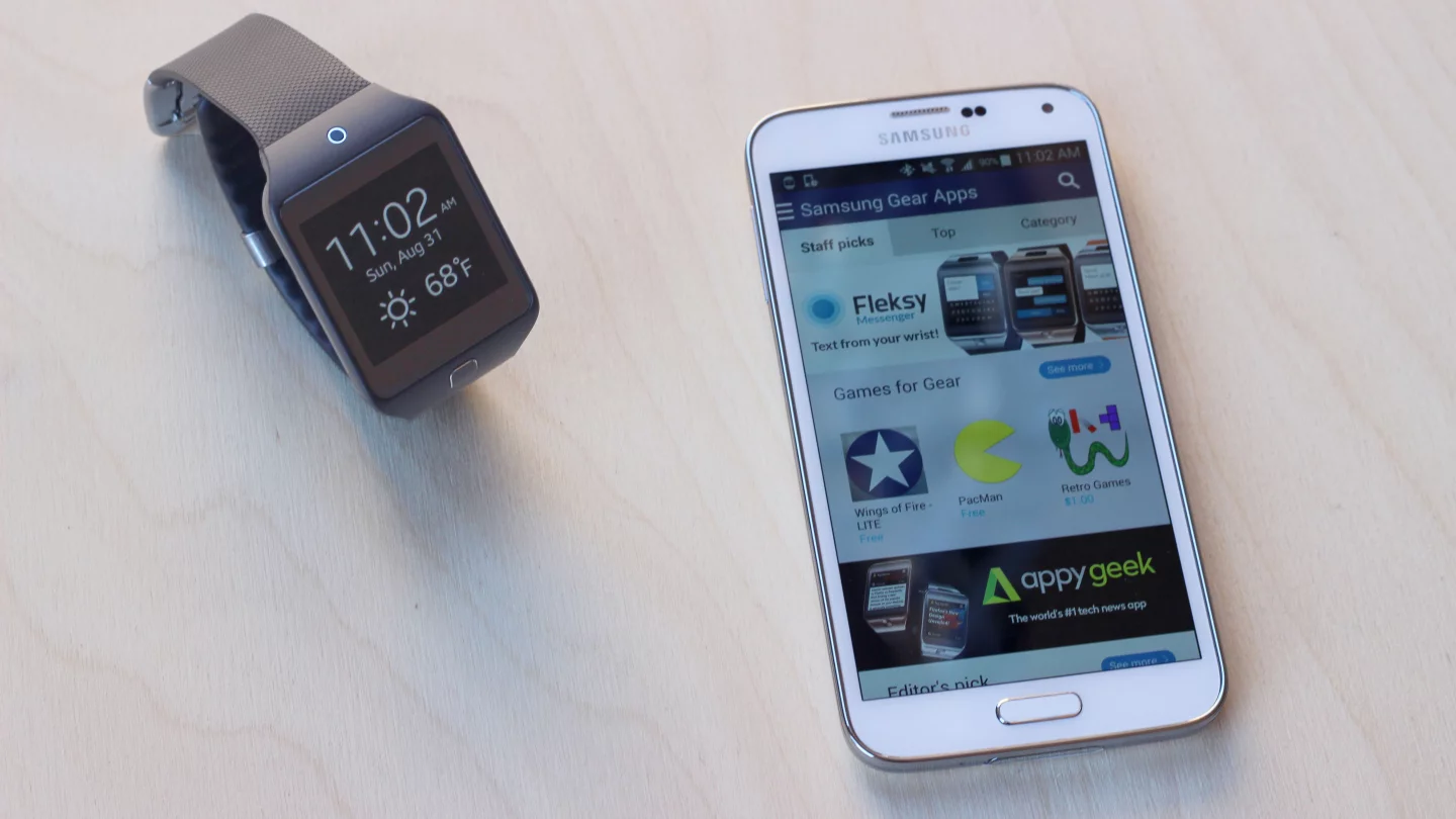 The Gear's app library may not exactly be booming, but it's doing much better than it was in April (Photo: Will Shanklin/Gizmag.com)