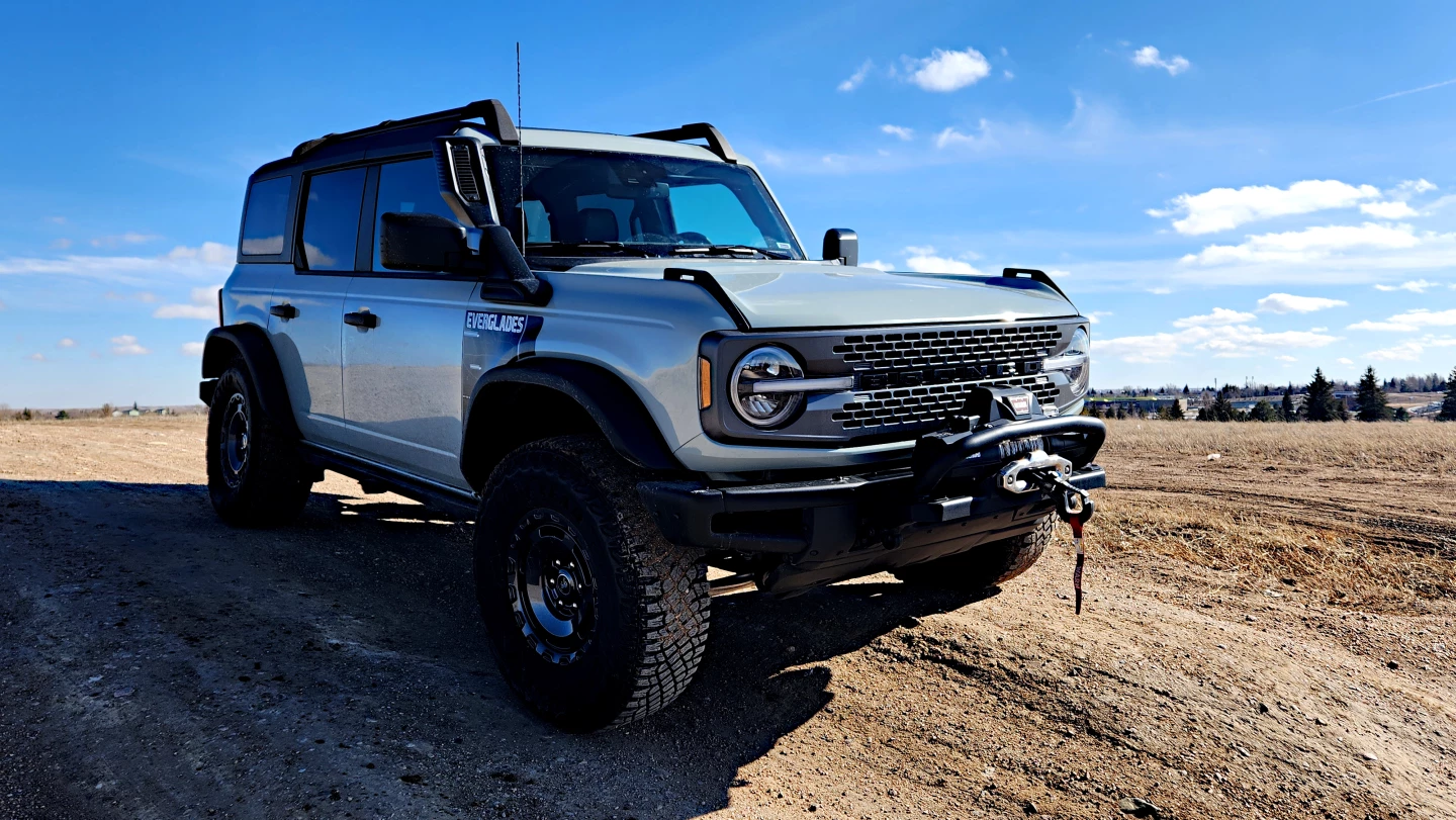 We like the stable turbocharged four powering the Ford Bronco Everglades as it pairs well with the 10-speed automatic