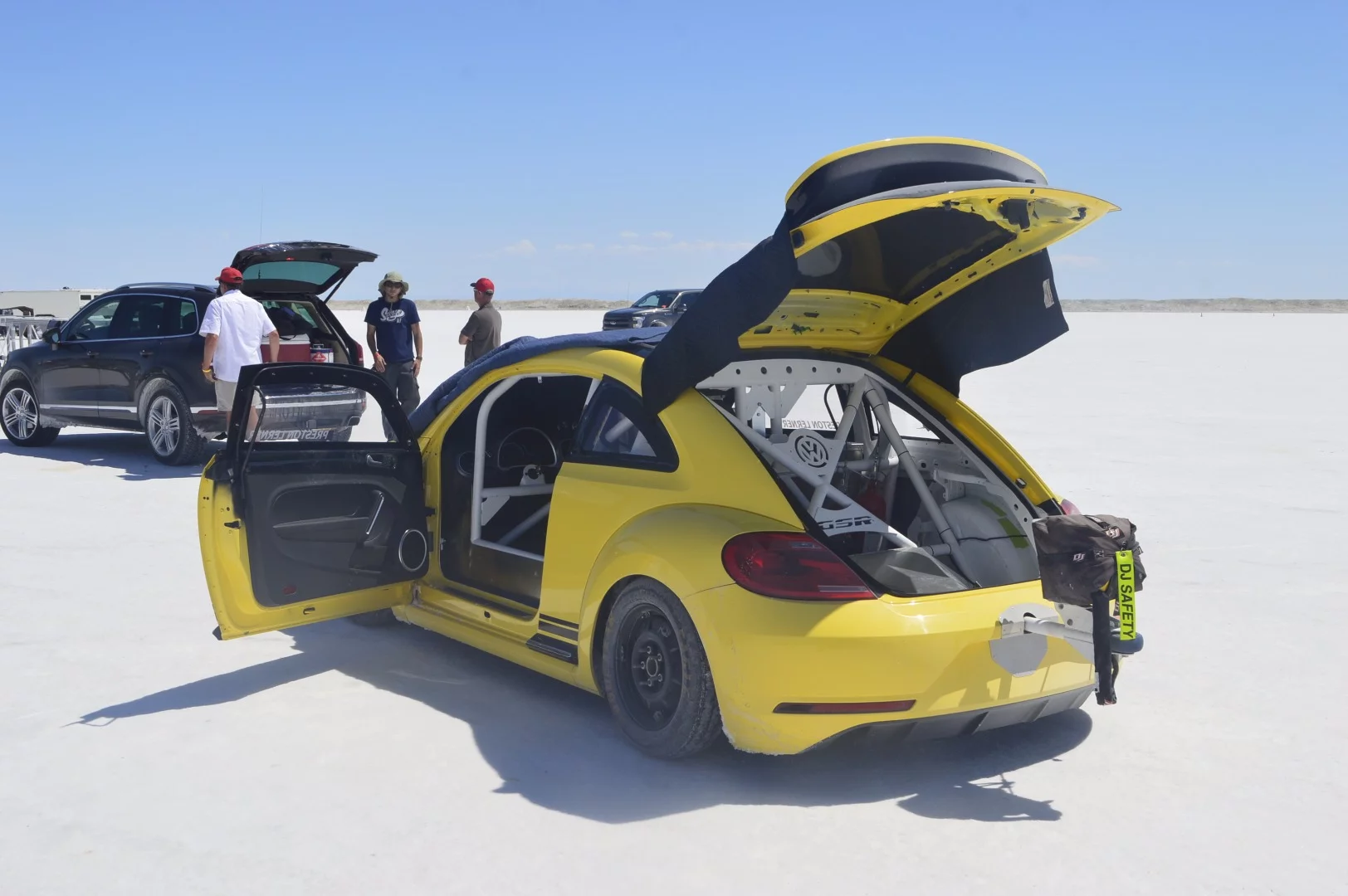 We also spotted the Volkswagen Beetle LSR at Speed Week, and coincidentally snapped photos of it right after getting our first photos of the S-Dream streamliner. Little did we know back in August, we'd be featuring them together in this piece a month later