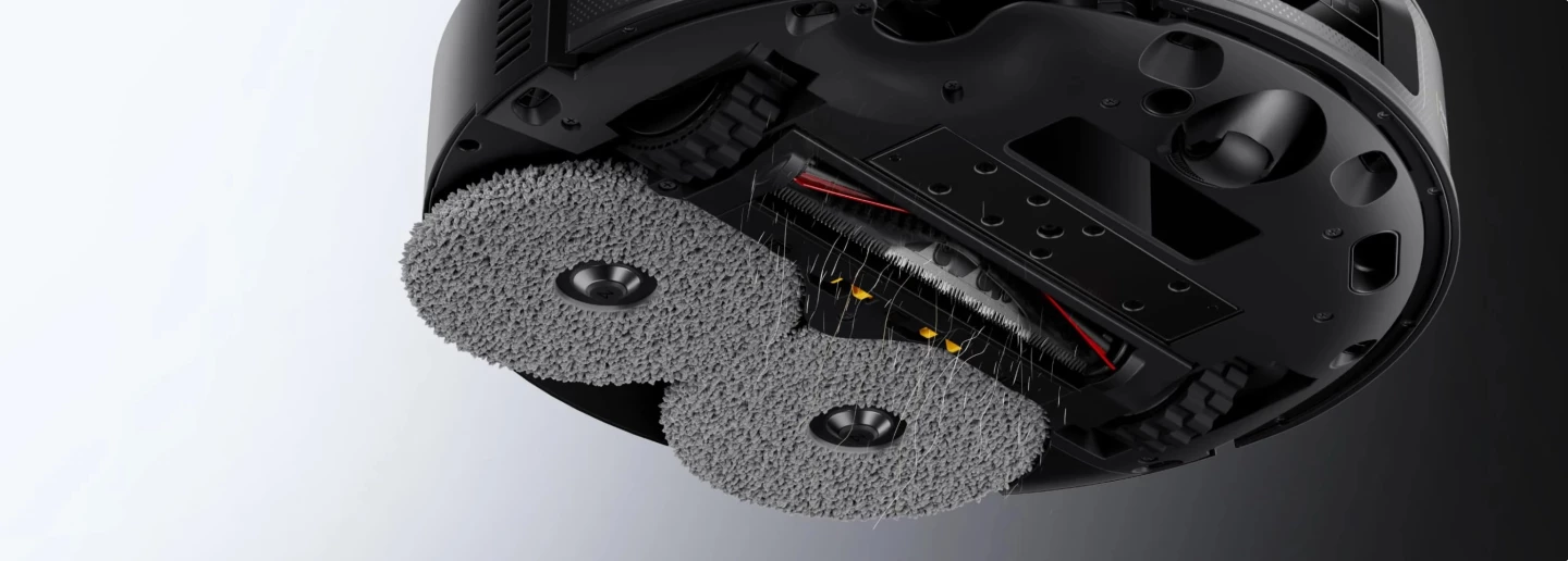 Twin detachable mops and a monster 22,000 Pa of suction through the main brush