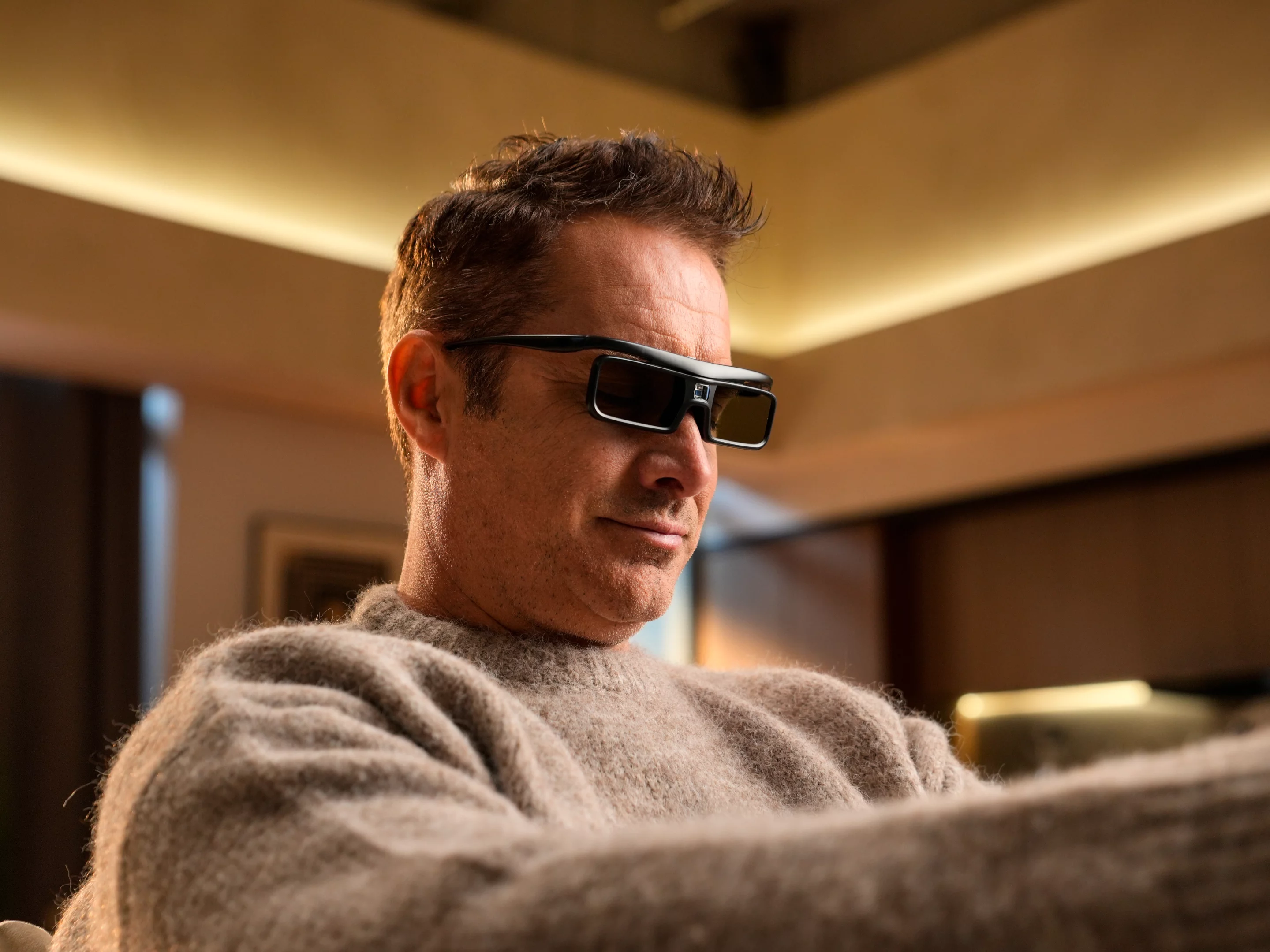 3D immersion is supported, though you will have to wear Valerion DLP Link 3D Shutter Glasses