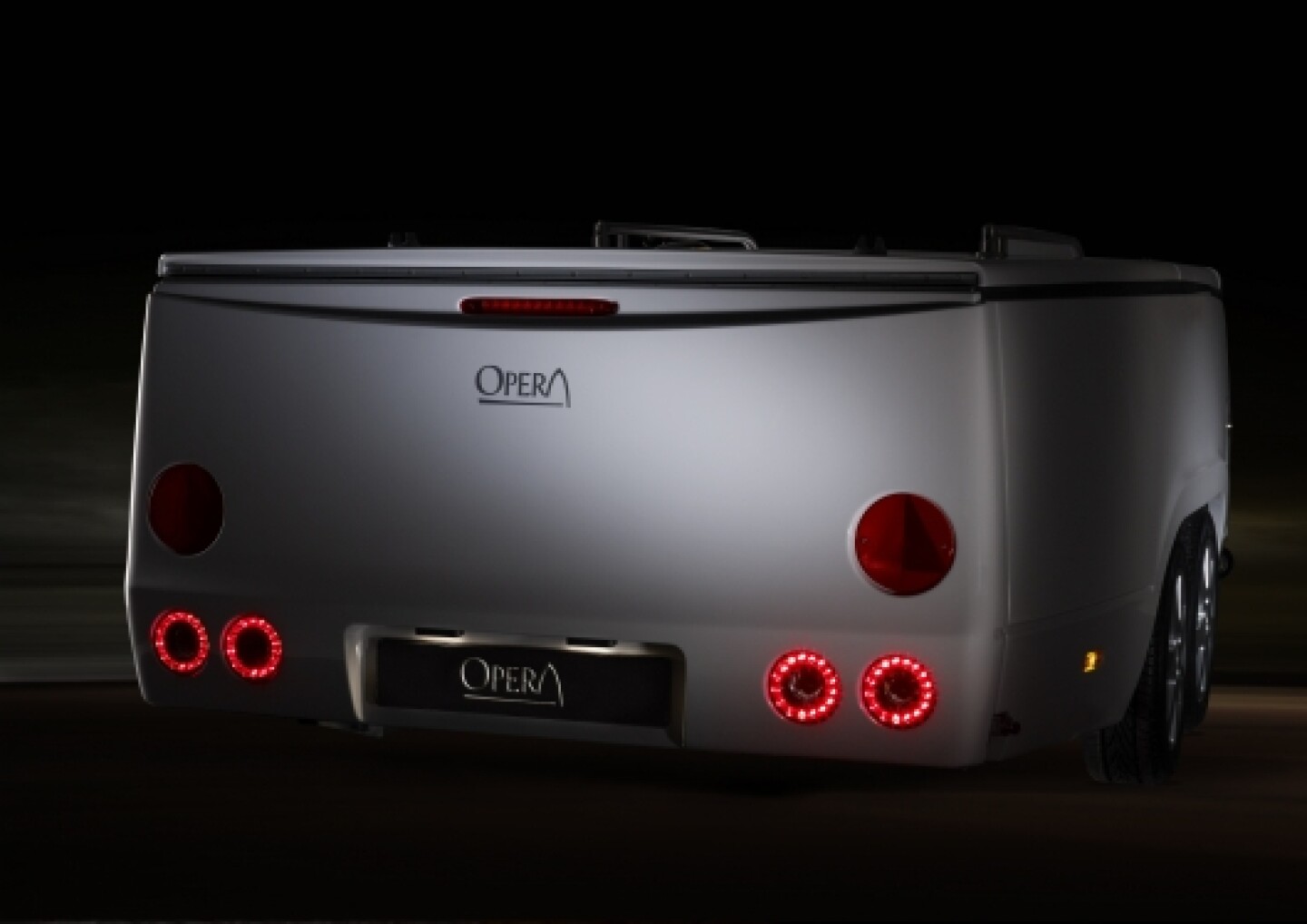 ‘Opera’ luxury camper trailer hits a high note
