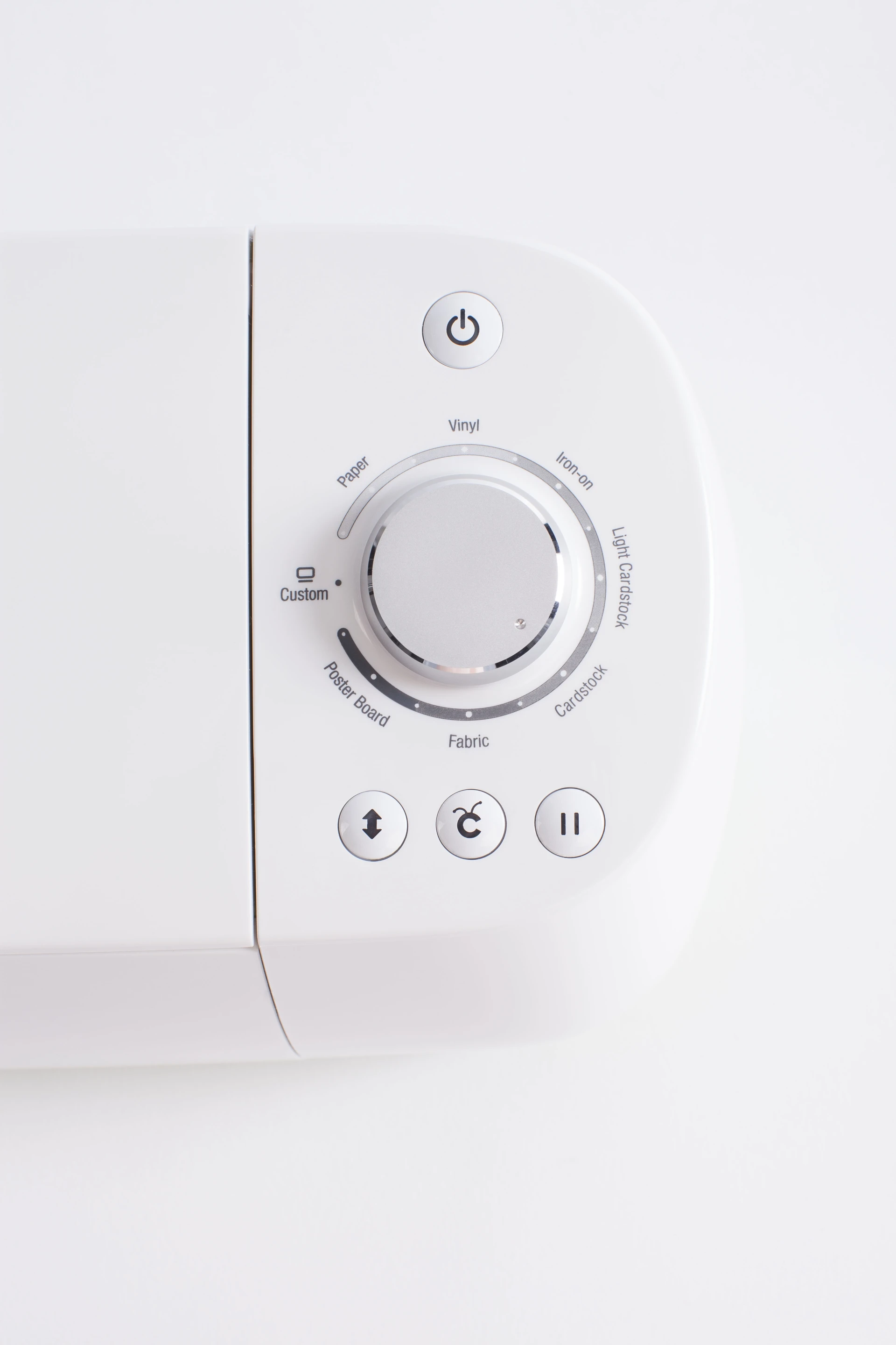 The machine has a depth-adjustment dial that can simply be switched between different presets