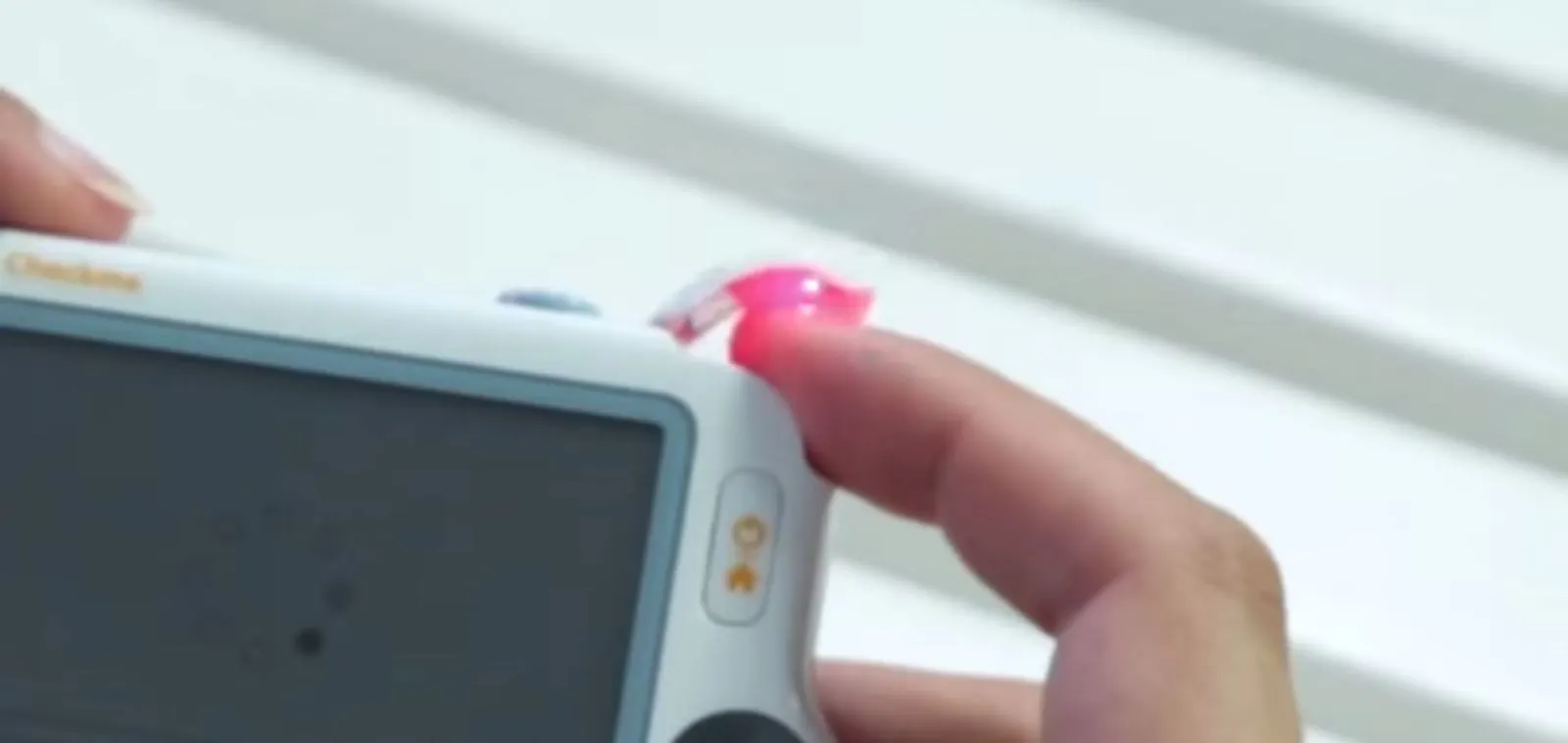 The Viatom CheckMe includes a blood oxygen sensor