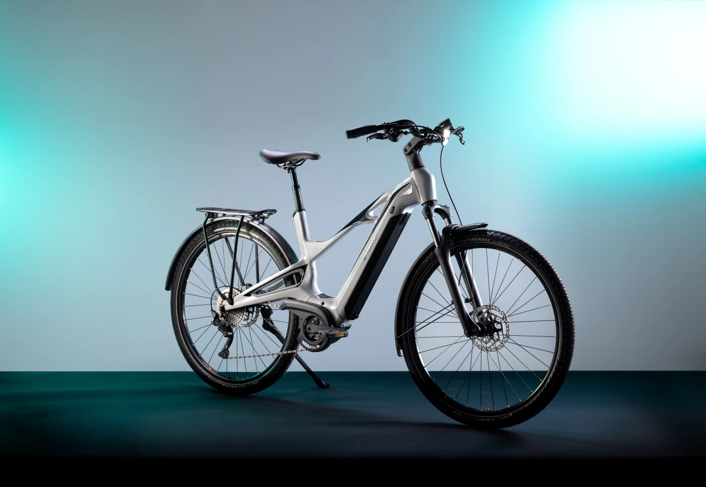 The T-Type touring ebike can be had with a step-over or step-through frame, and comes packing a rear rack that's good for up to 25 kg of cargo and a per-charge range of up to 115 km
