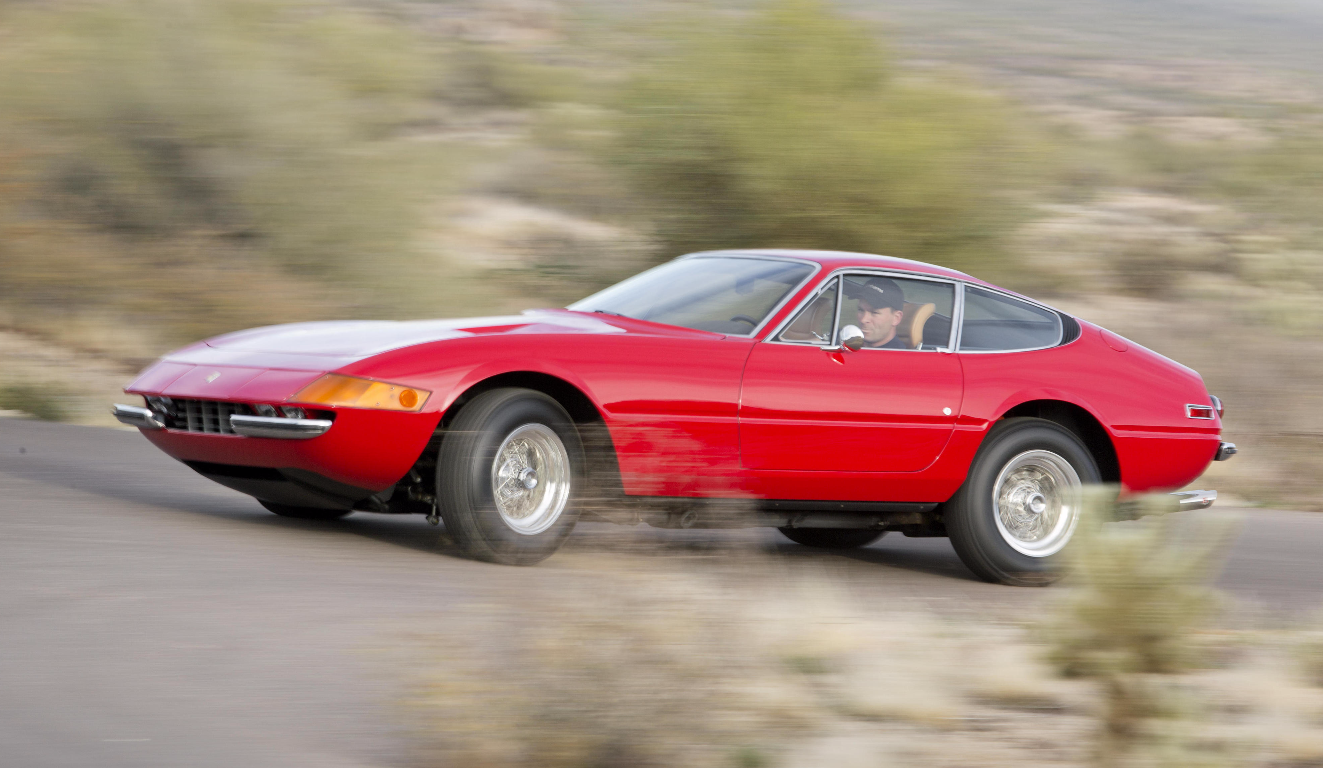 This 1971 Ferrari 365 GTB/4 Daytona Berlinetta has an estimated price of $1,000,000 to $1,200,000