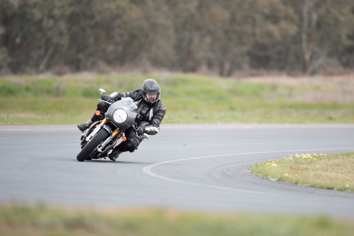 Triumph Thruxton R: by the time ground clearance becomes an issue, you're really honking along.