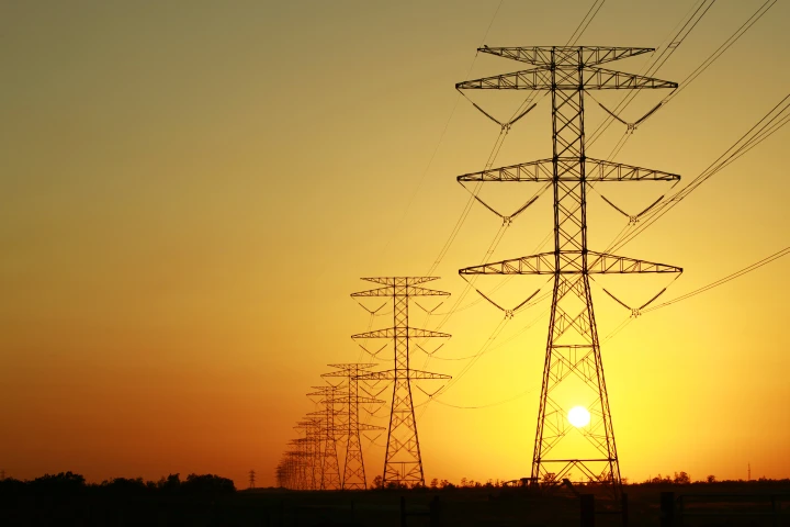 Gizmag takes an in-depth look at small modular nuclear reactors and wonders if they hold the key to solving the world's energy and nuclear waste challenges (Photo: Shutterstock)