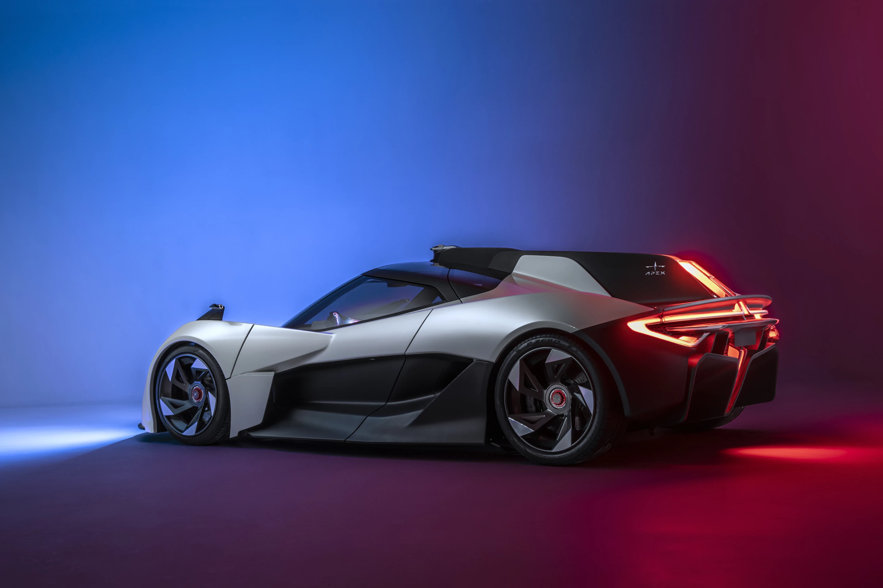 The fin makes the AP-0 look a bit wagonny from the side
