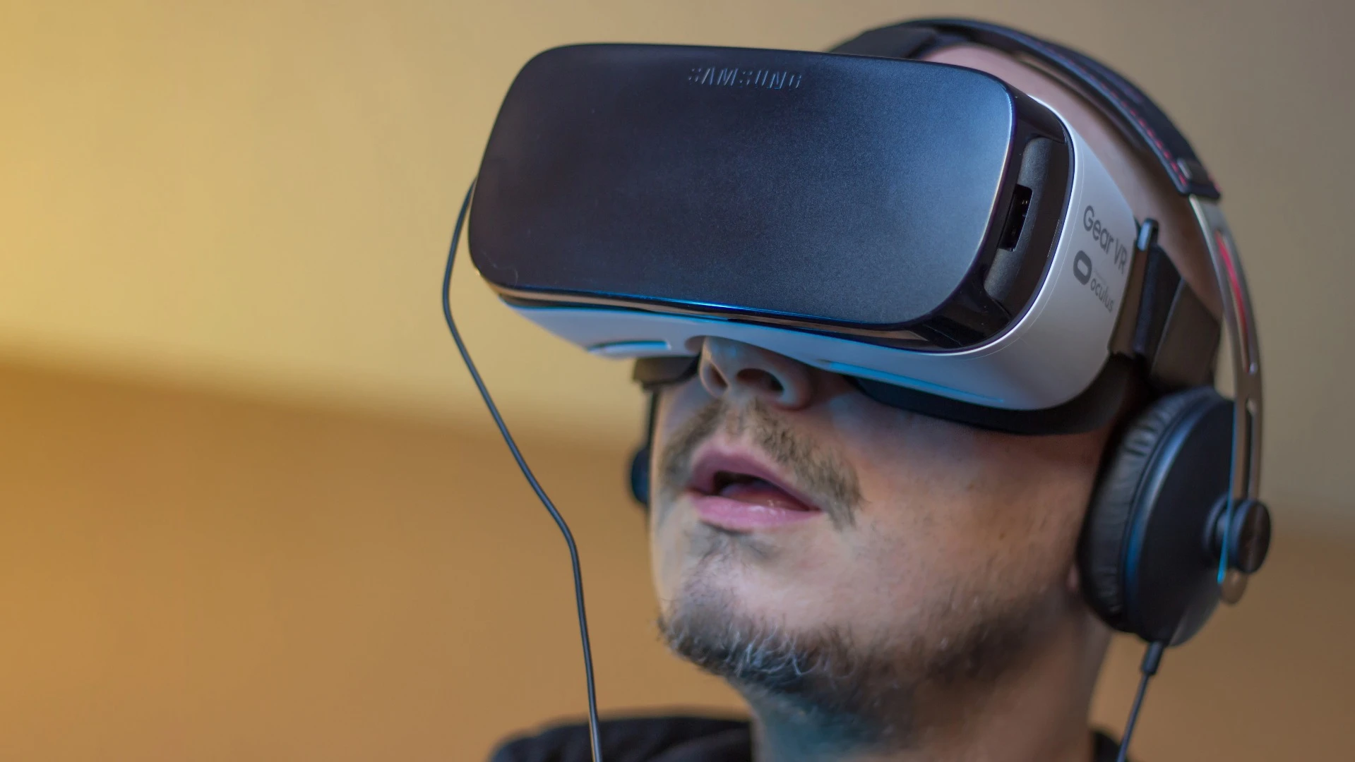 Gizmag has some tips to get you started with the Oculus-powered Samsung Gear VR