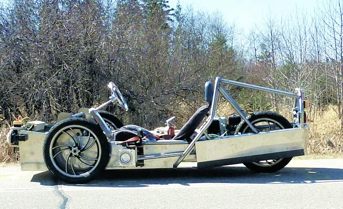 The Urbee 2 partial prototype without its body panels, showing the chrome-moly tube frame and the integral roll cage (Photo: Kor EcoLogic)