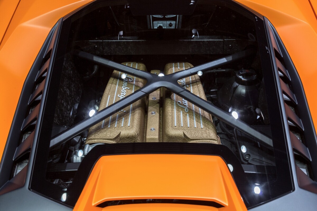The engine in the Lamborghini Huracan Performante is finished in bronze