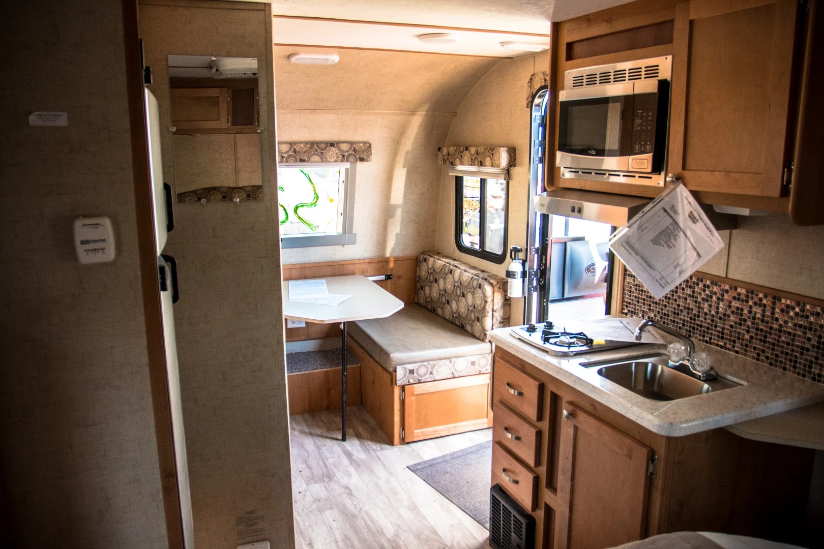Standard features of the Mt McKinley 178 include cable TV hookup, roof A/C and solar plugin