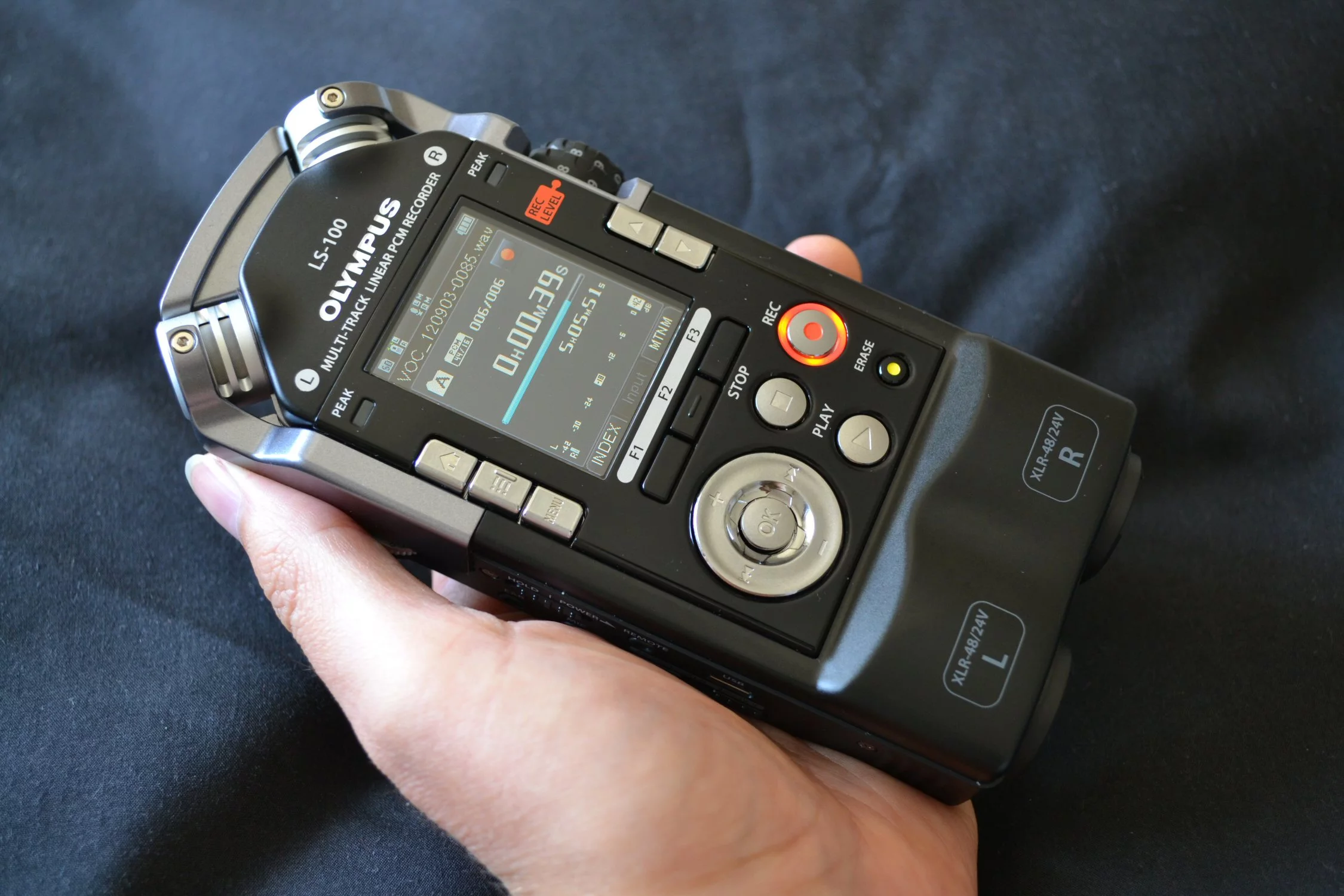 Spending some hands-on time with the Olympus LS-100 Multi-Track Linear PCM recorder