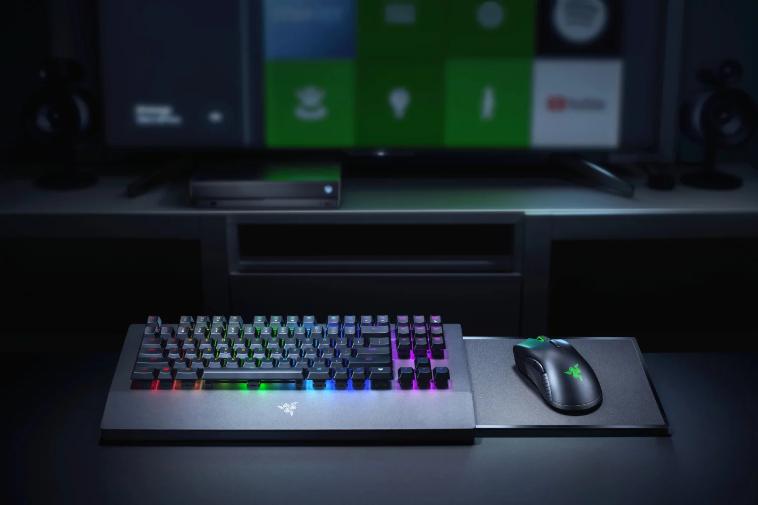 The Razer Turret has a platform for the mouse that slides out of the side of the keyboard