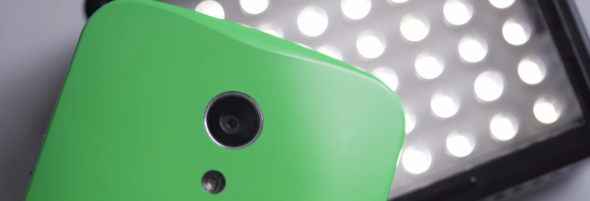 There are many pocketable lighting options which promise smartphone-friendly illumination