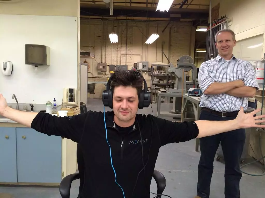 Allan Evans checks out the audio quality of the latest Glyph headset