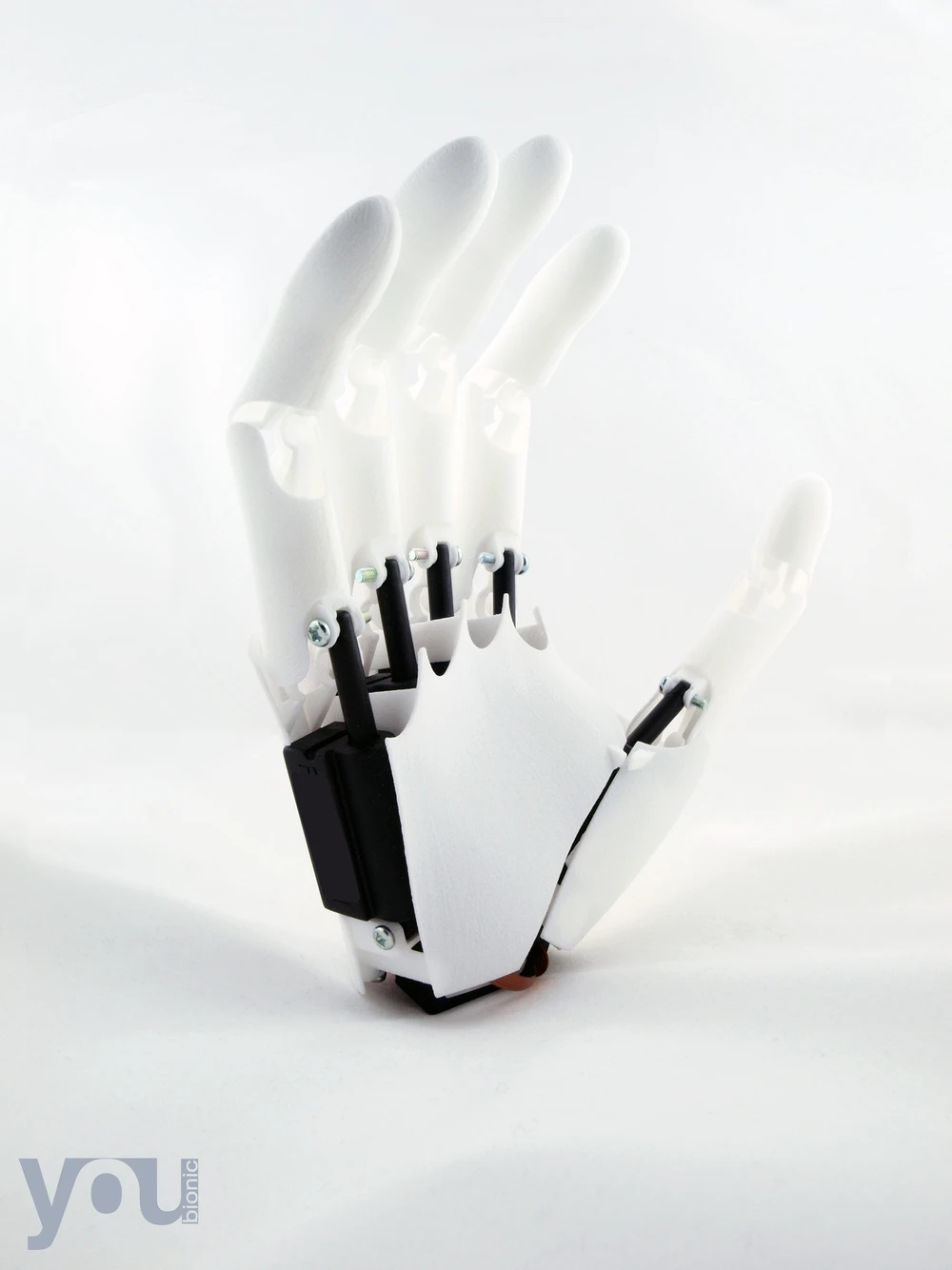 Italian start-up Youbionic has created a functional, myoelectric bionic hand using 3D printing and Arduino components