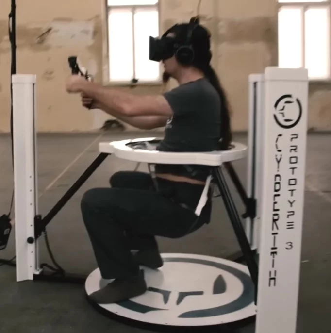 The Virtualizer can support the player's weight, allowing them to "sit" while doing some virtual driving