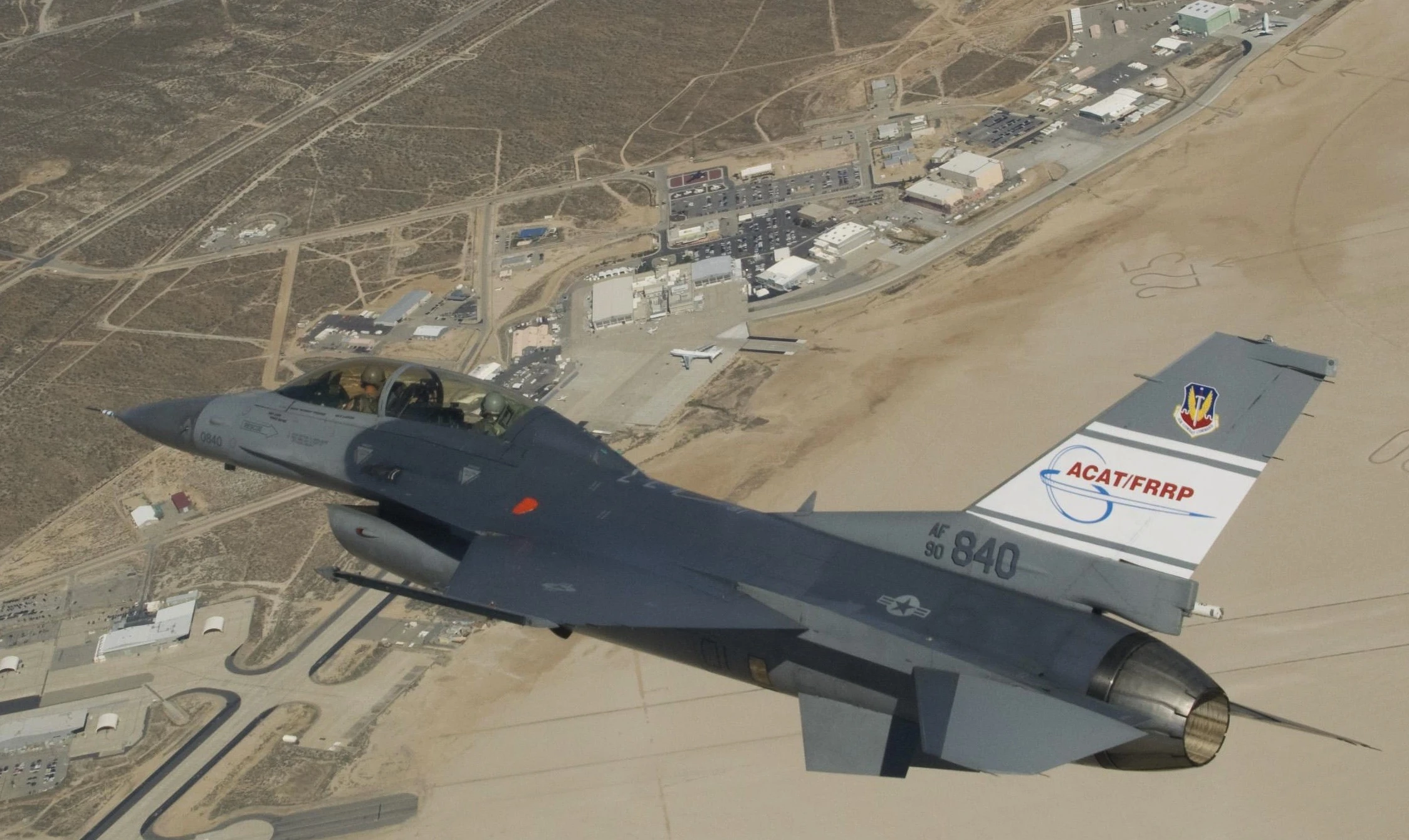 A USAF F-16D banking over NASA's Dryden facility during testing in 2009 (Photo: NASA, Jim Ross)