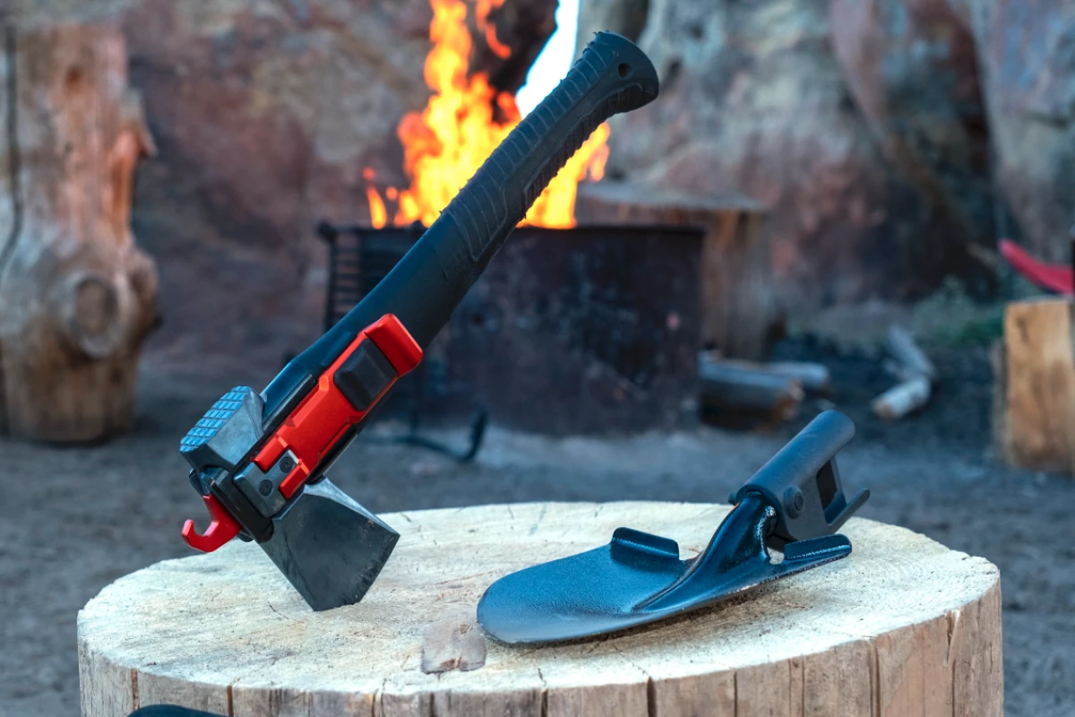 Adventure Mate V3 axe-shovel-saw mega multitool