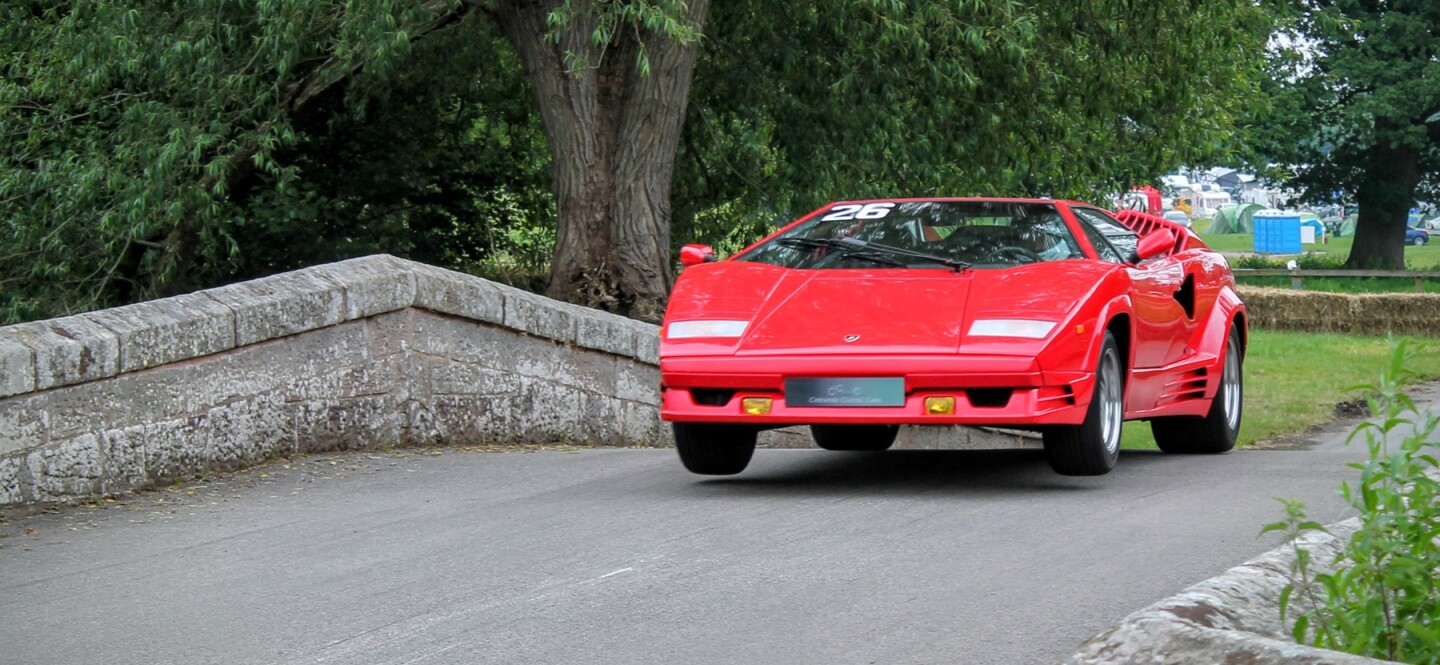 1989 Lamborghini Countach driven by Peter Dodson