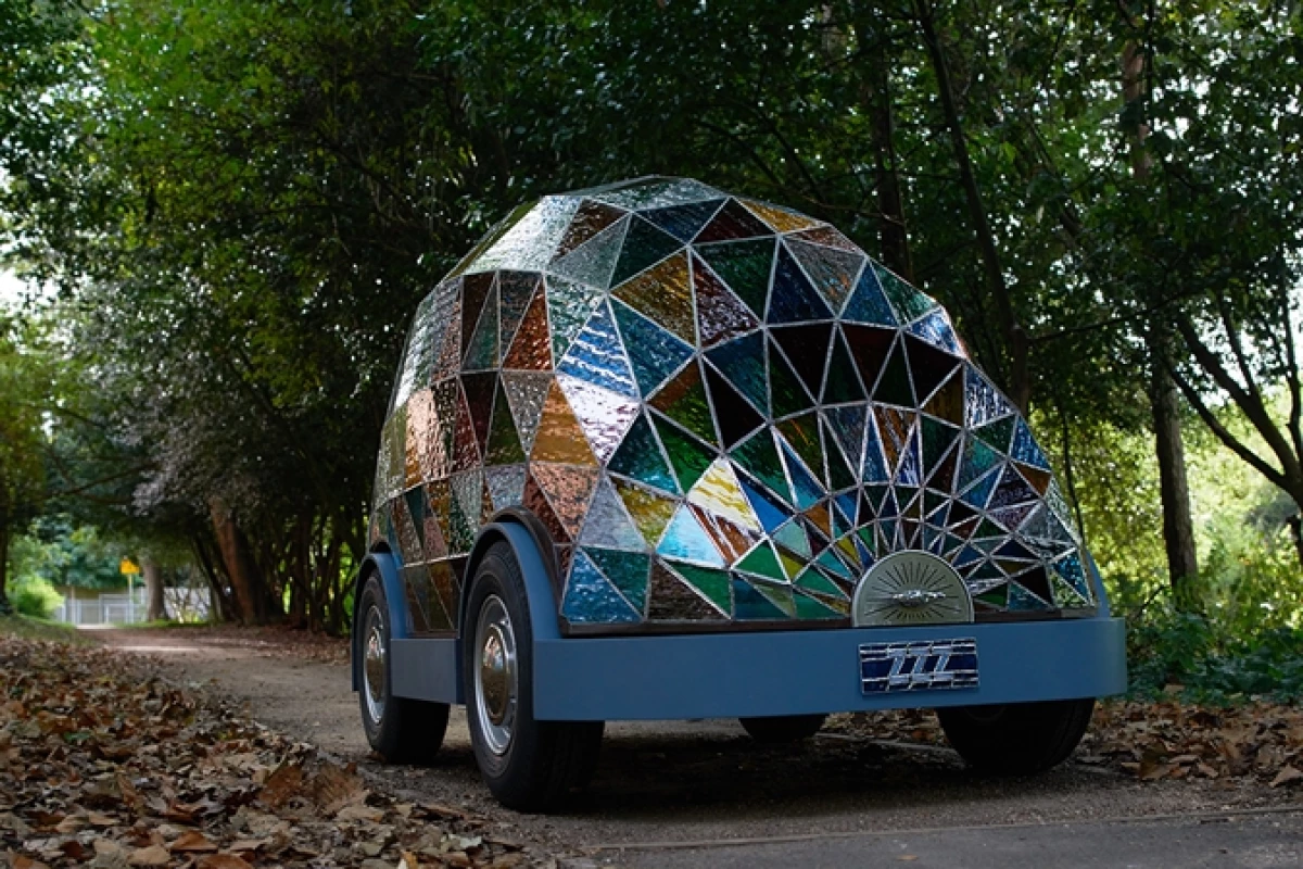 Artist Dominic Wilcox has created a stained glass driverless concept car (Image: Sylvain Deleu)