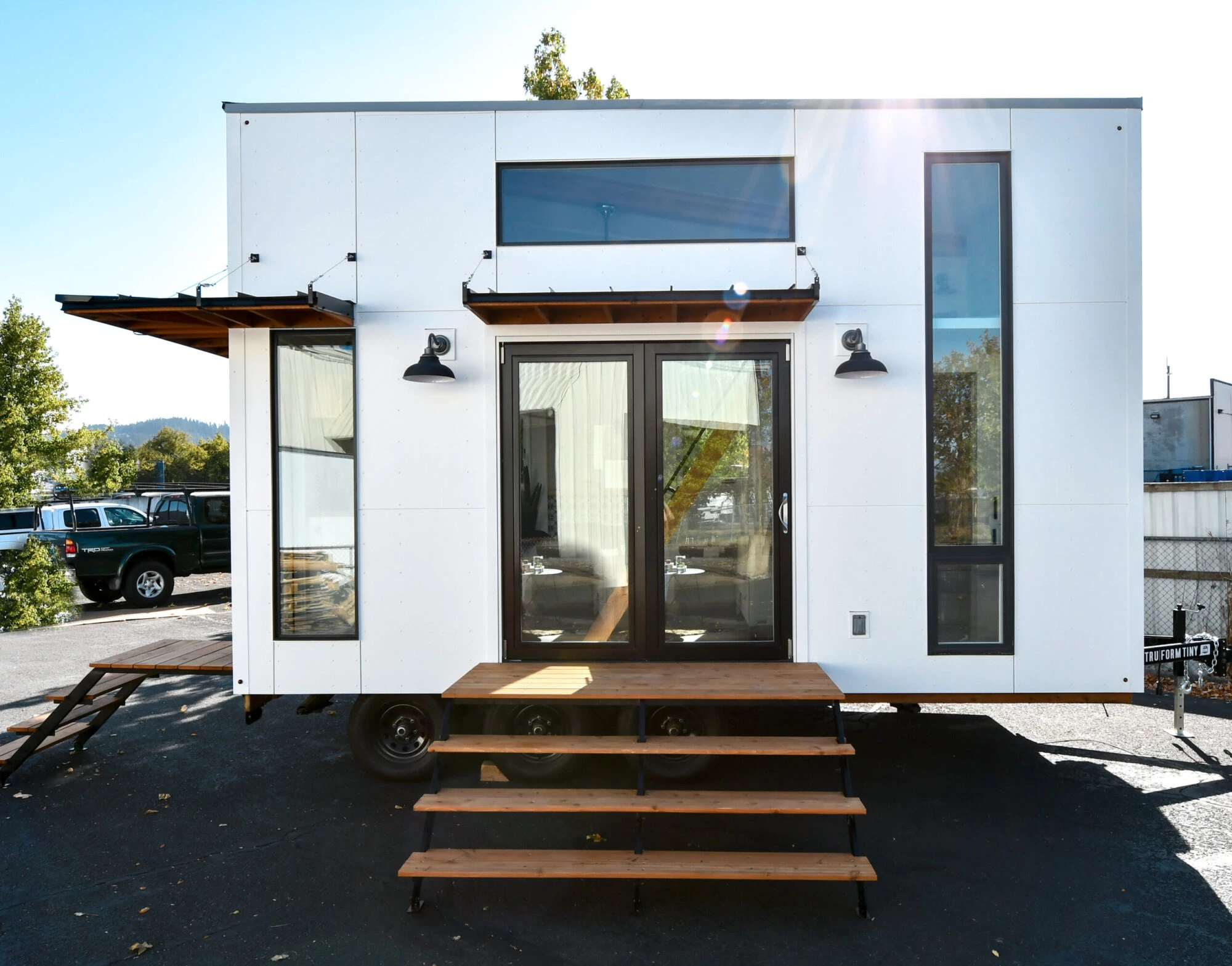 The Urban Park Studio's interior measures just 248 sq ft (23 sq m), but contains a surprisingly comfortable living space for up to two people