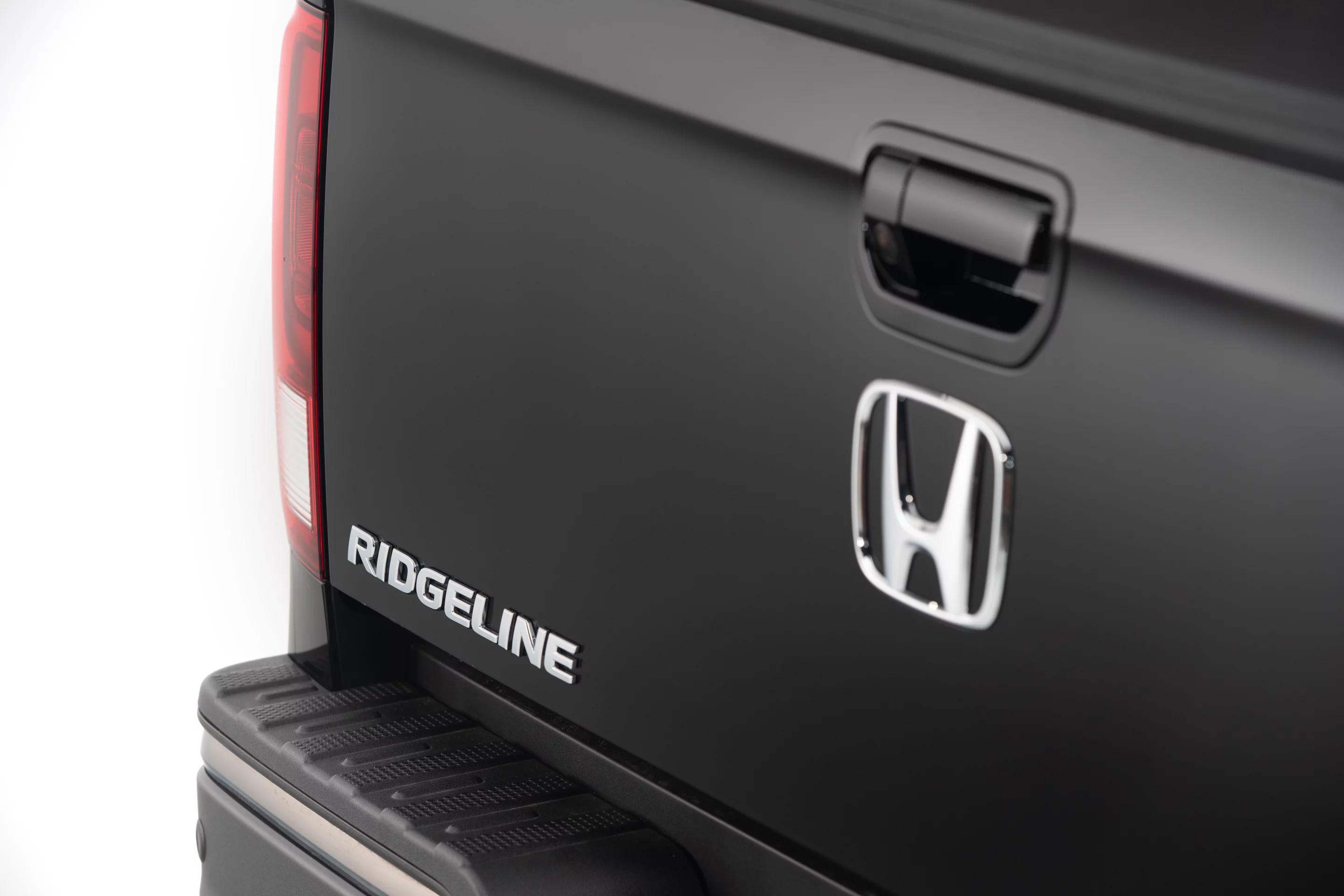 Honda beefs the Ridgeline up for overlanding