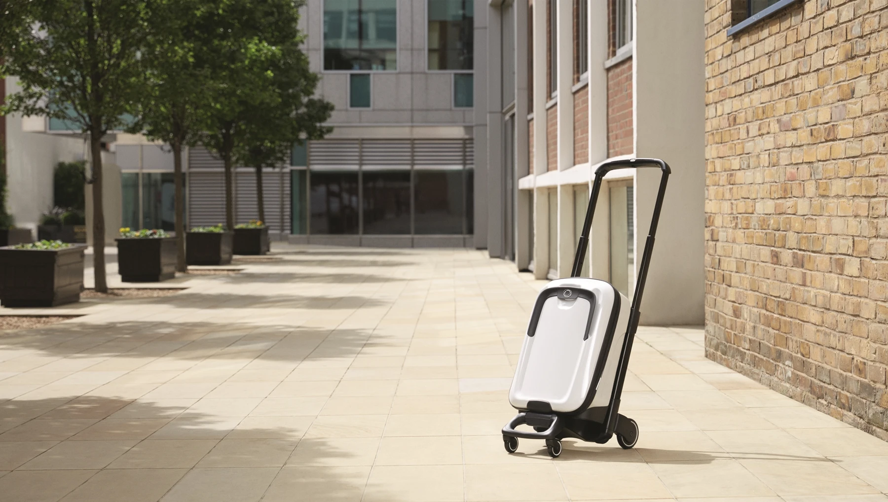 The shape is reminiscent of a pushchair, as luggage goes