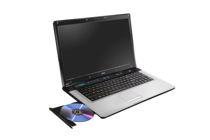 MSI's Intel Core i5-powered GE700 gaming and entertainment laptop