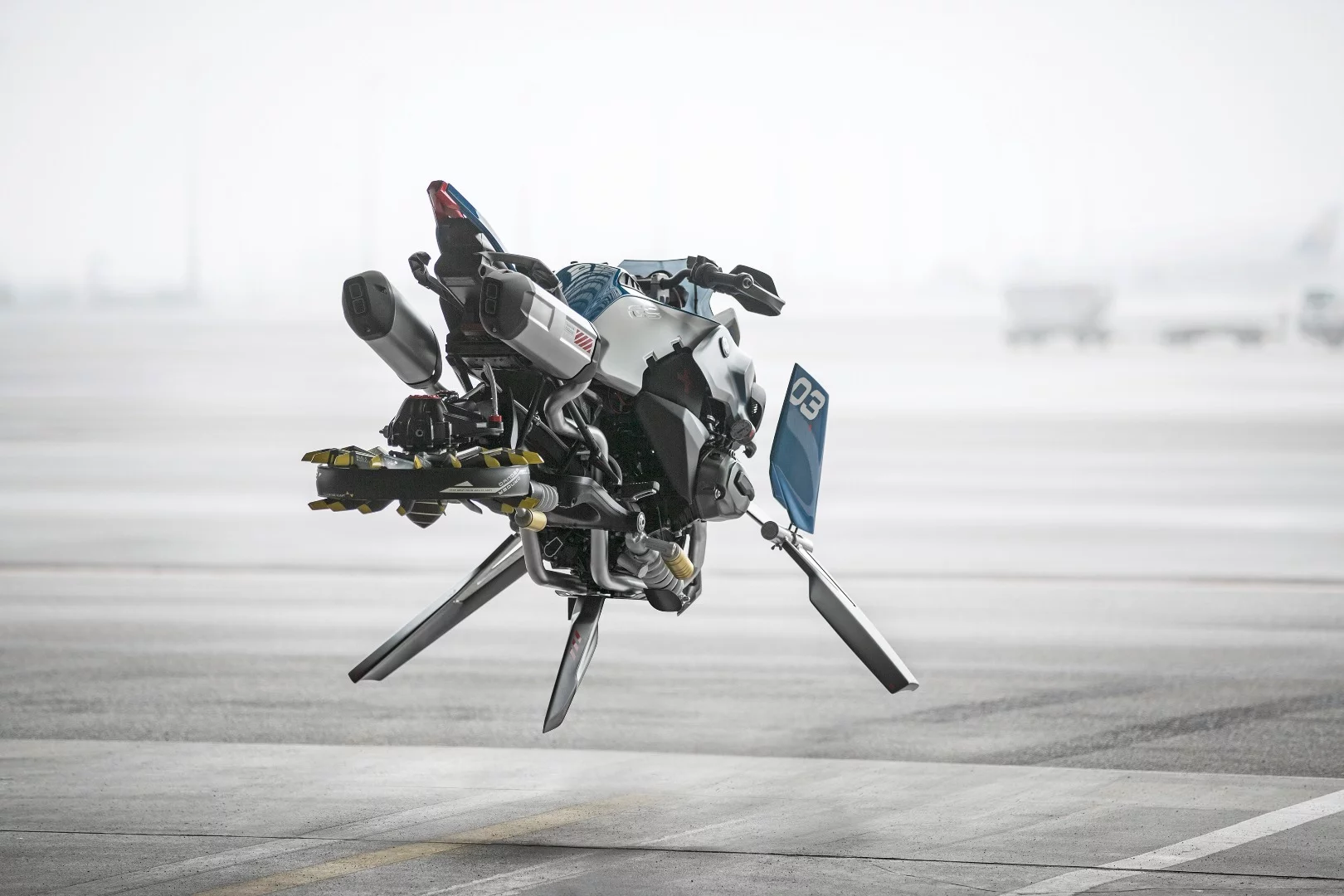 The Hover Ride will tour Denmark and significant parts of the BMW family